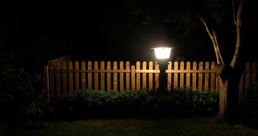 Oświetlenie ogrodu - lampy do ogrodu